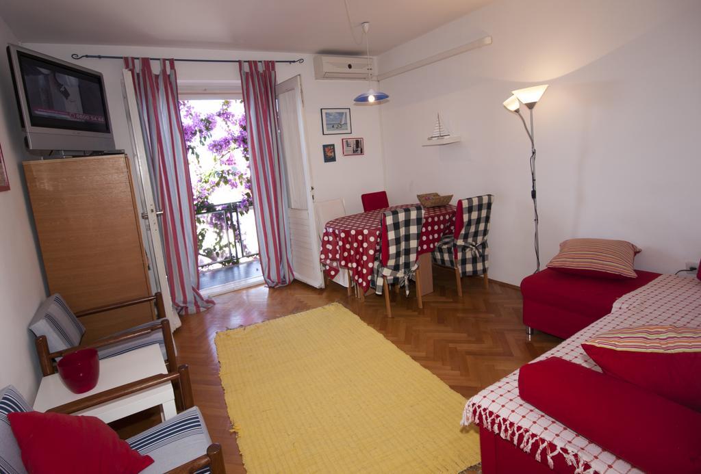 Apartments Barka Tučepi Δωμάτιο φωτογραφία