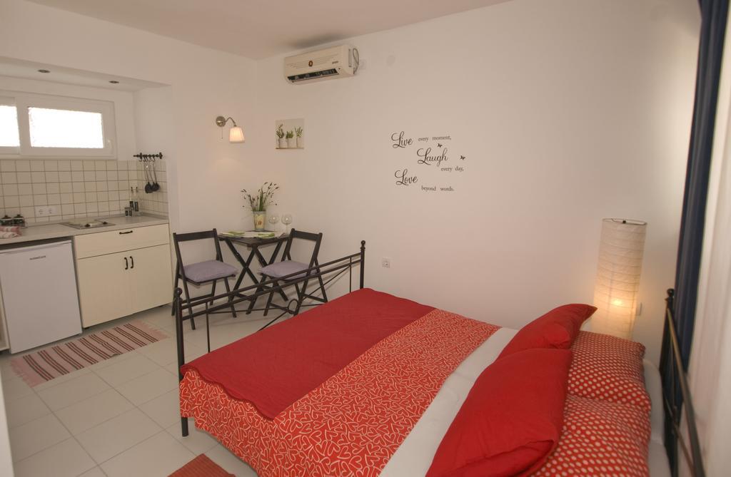 Apartments Barka Tučepi Δωμάτιο φωτογραφία